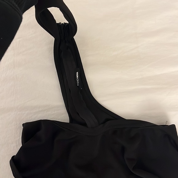 Romper - Picture 2 of 3